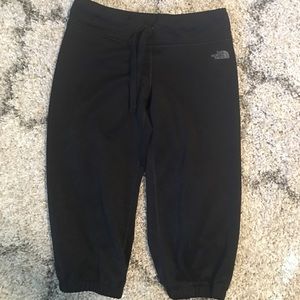North Face cropped sweats!